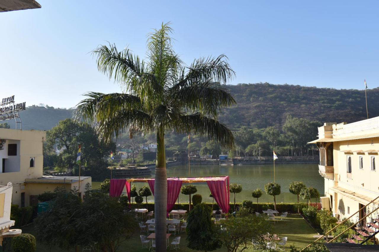 Hotel Nawal Sagar Palace - Būndi Exteriör bild